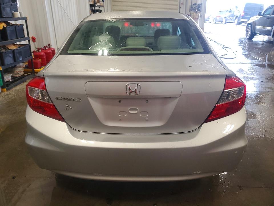 Photo 6 from auction – 2012 HONDA CIVIC with VIN 19XFB2F56CE098725