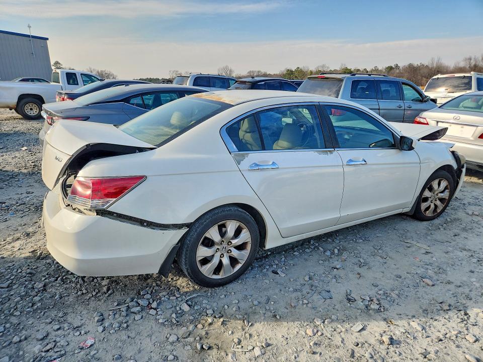 Photo 3 from auction – 2010 HONDA ACCORD with VIN 5KBCP3F87AB001691