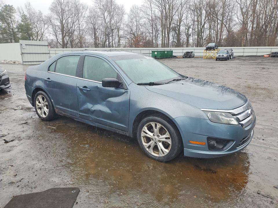 Photo 4 from auction – 2012 FORD FUSION with VIN 3FAHP0HA1CR151936
