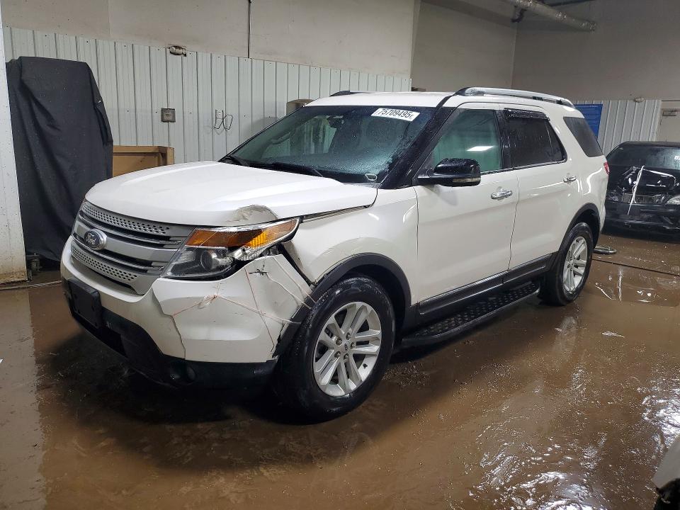 FORD EXPLORER 2013 with VIN 1FM5K8D84DGA17889 - Photo from auction