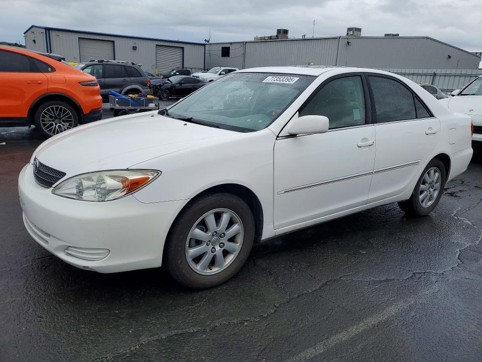 TOYOTA CAMRY 2002 with VIN JTDBE32K320129606 - Photo from auction