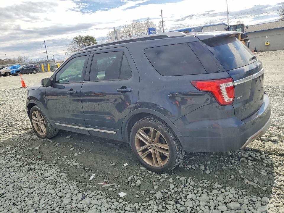 Photo 2 from auction – 2017 FORD EXPLORER with VIN 1FM5K7D80HGA46550