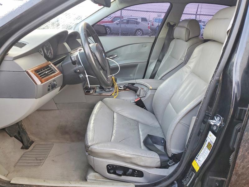 Photo 7 from auction – 2007 BMW 530 with VIN WBANE73567CM57778