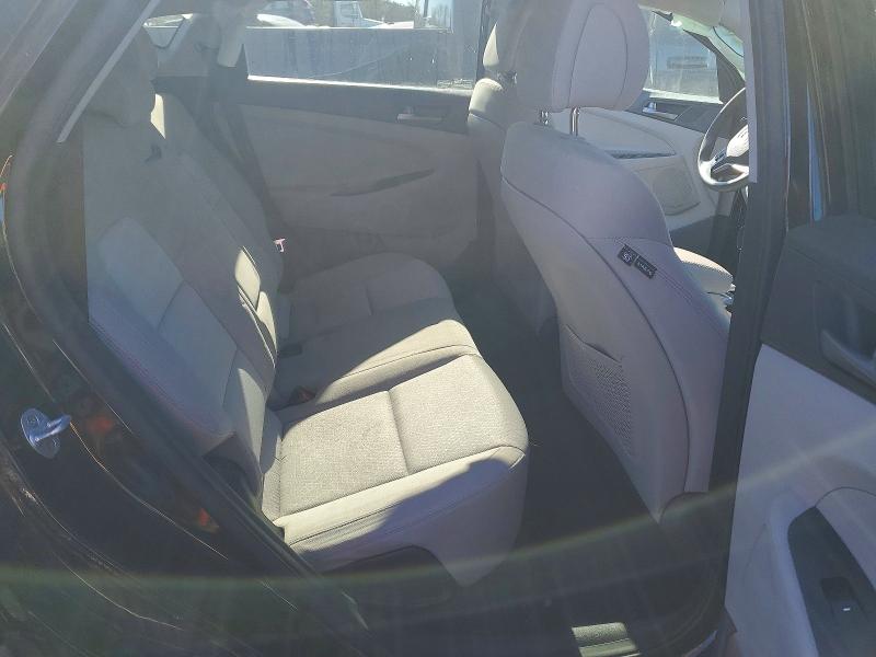 Photo 10 from auction – 2017 HYUNDAI TUCSON LIM with VIN KM8J3CA48HU381160