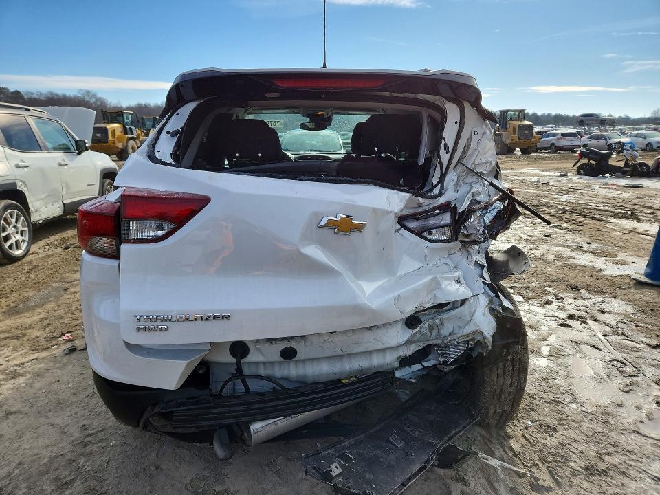 Photo 6 from auction – 2023 CHEVROLET TRAILBLAZE with VIN KL79MRSL6PB091925