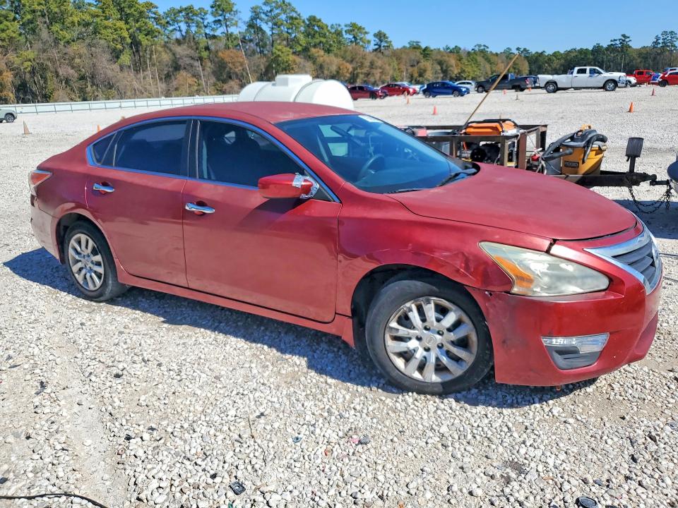 Photo 4 from auction – 2015 NISSAN ALTIMA 2.5 with VIN 1N4AL3AP2FN366181