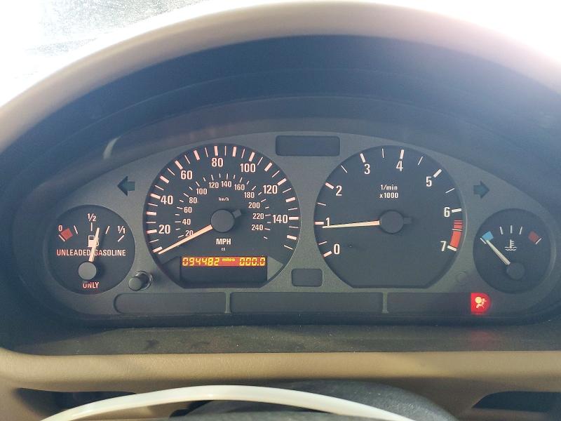 Photo 9 from auction – 1998 BMW Z3 with VIN 4USCH7329WLD15220