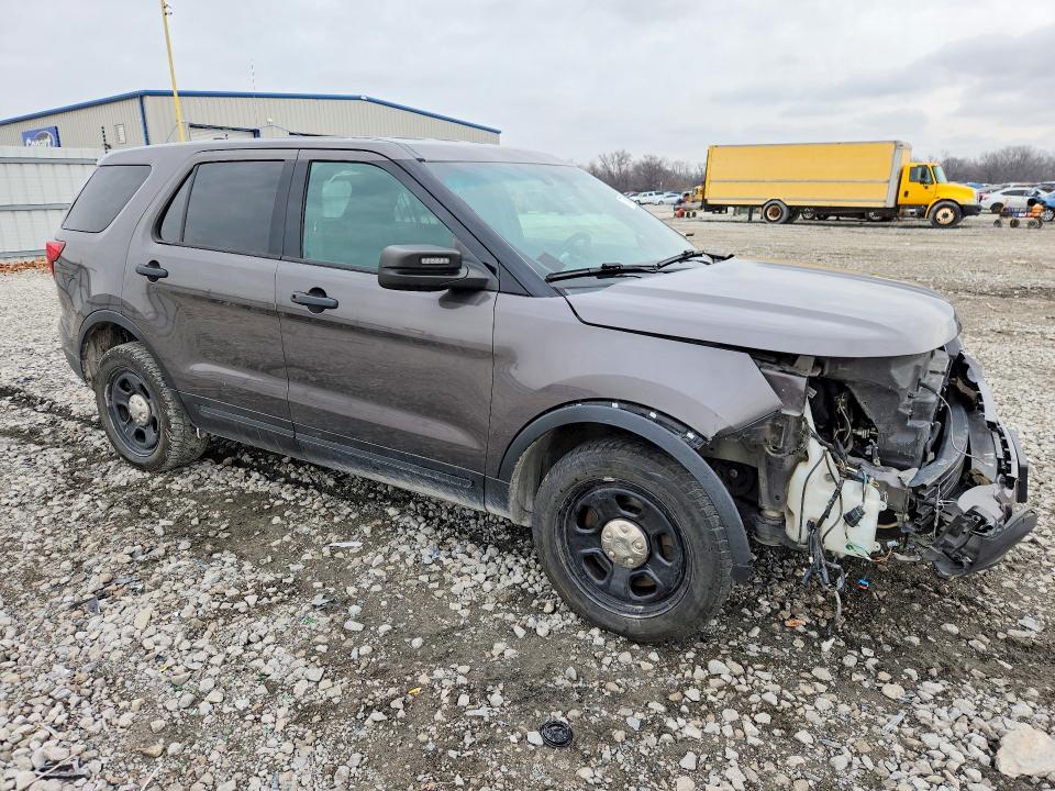 Photo 4 from auction – 2017 FORD EXPLORER with VIN 1FM5K8AR1HGE02135