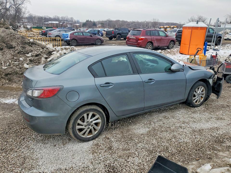 Foto 3 de la subasta – 2013 MAZDA 3 I con VIN JM1BL1VP9D1811629