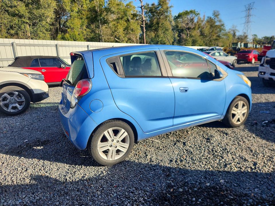 Photo 3 from auction – 2013 CHEVROLET SPARK 1LT with VIN KL8CD6S99DC563741