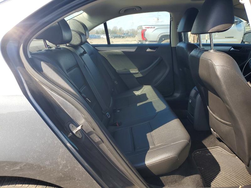 Photo 10 from auction – 2017 VOLKSWAGEN JETTA with VIN 3VWB67AJ5HM372480