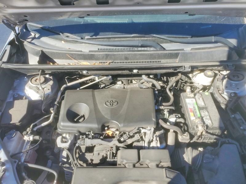 Photo 11 from auction – 2019 TOYOTA RAV4 with VIN 2T3H1RFV1KW030307