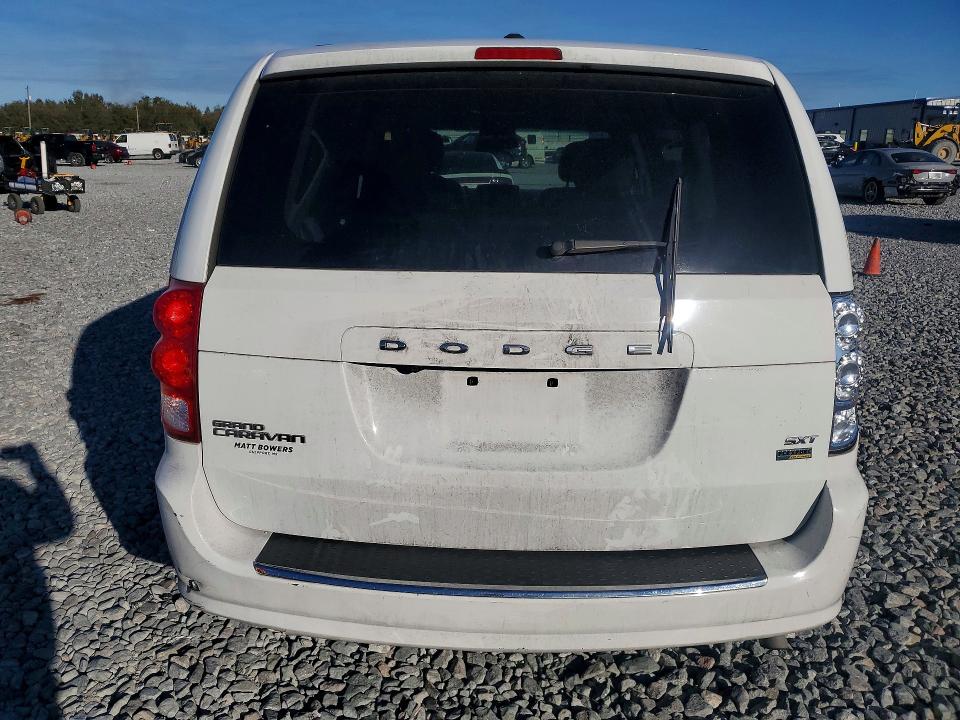 Photo 6 from auction – 2017 DODGE GRAND CARAVAN with VIN 2C4RDGCG7HR710141