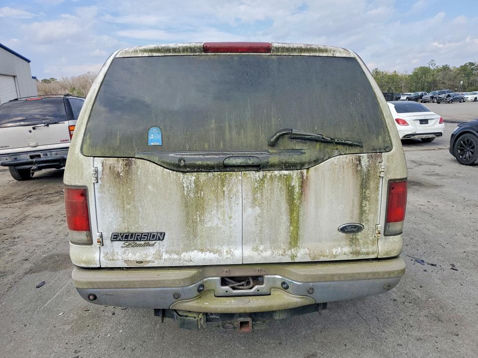 Photo 6 from auction – 2001 FORD EXCURSION with VIN 1FMNU43S41EC46192
