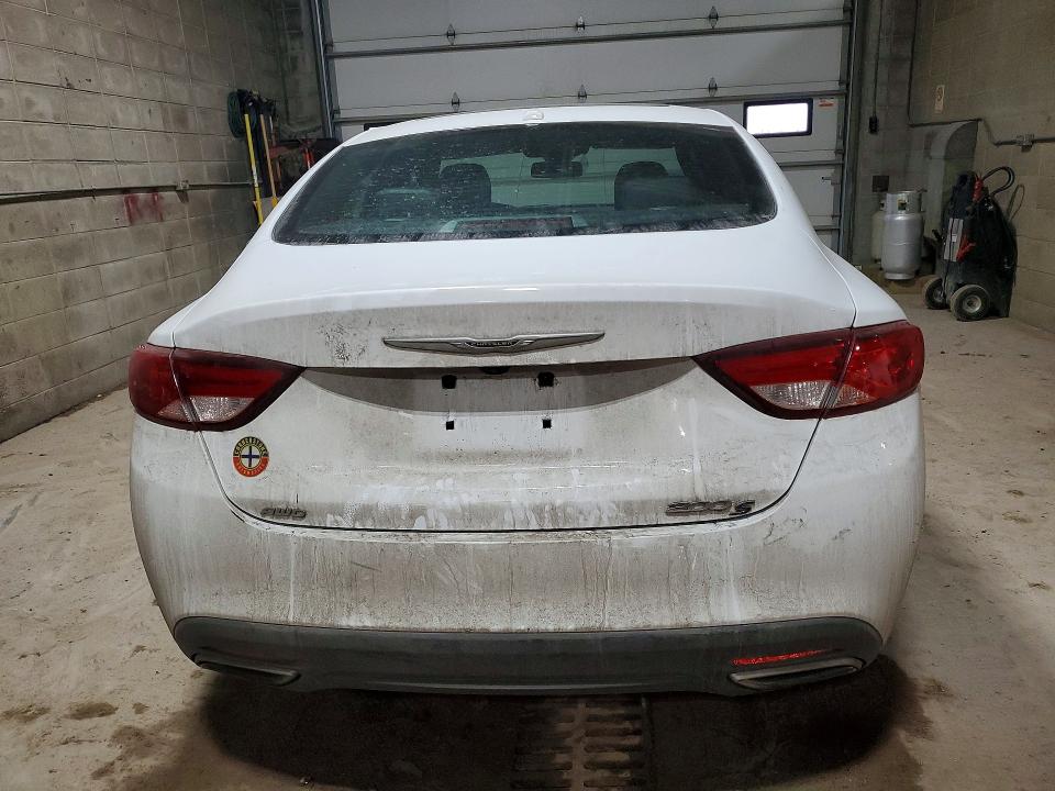 Photo 6 from auction – 2015 CHRYSLER 200 with VIN 1C3CCCDG2FN731980
