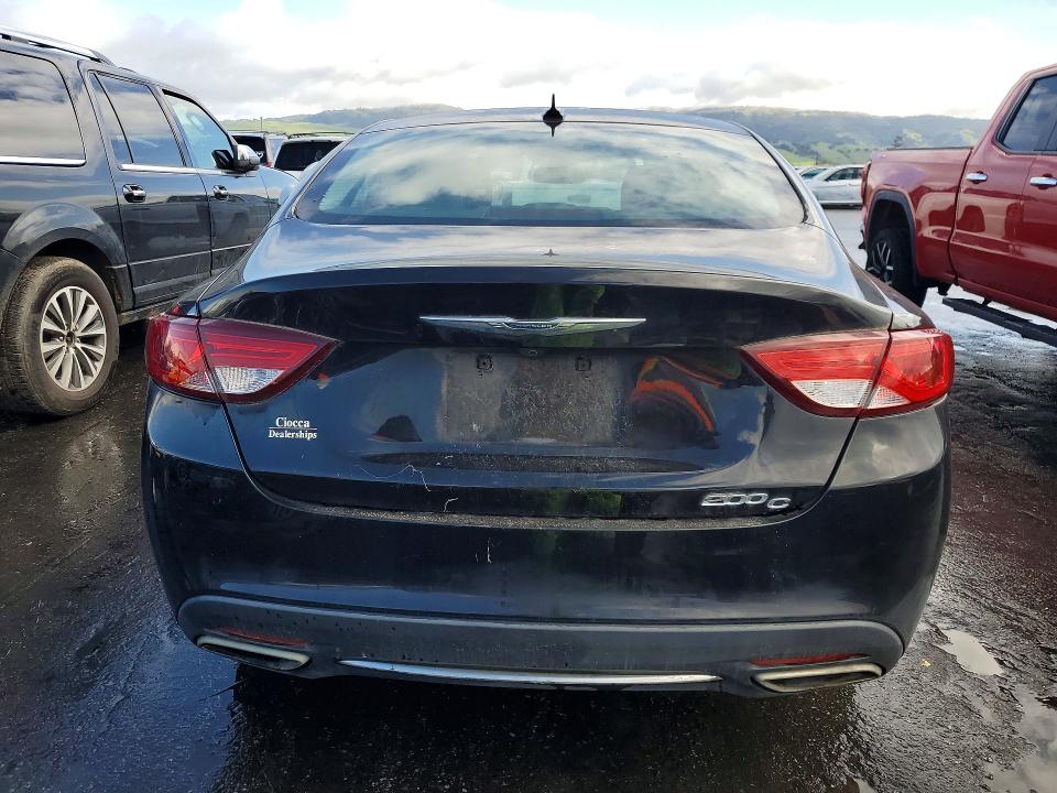 Photo 6 from auction – 2015 CHRYSLER 200 with VIN 1C3CCCCG2FN567521