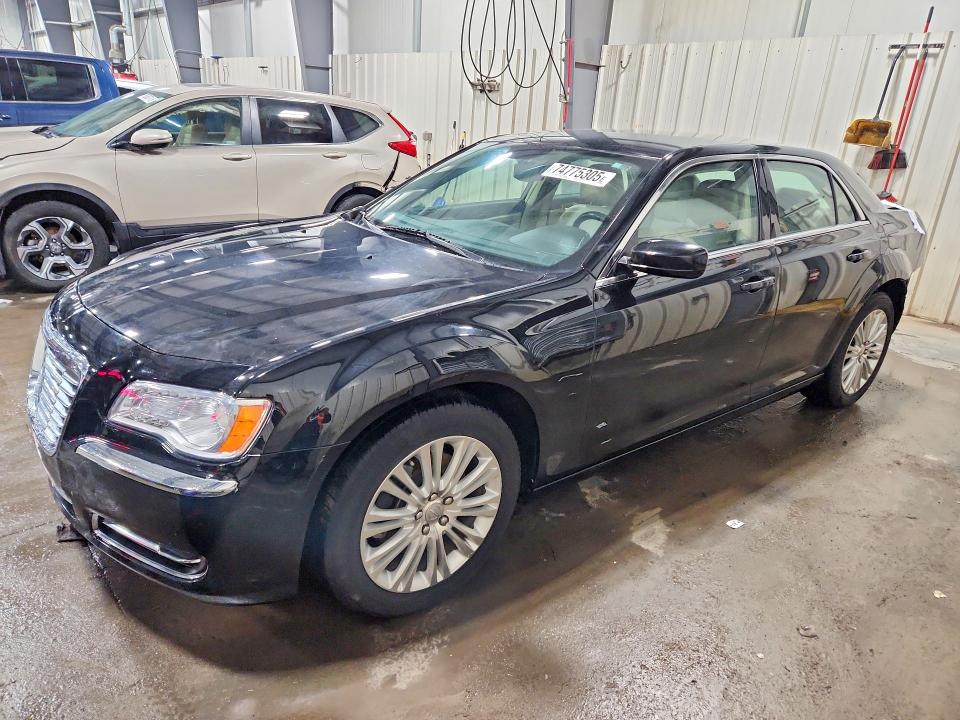 CHRYSLER 300 2014 with VIN 2C3CCARG2EH229118 - Photo from auction