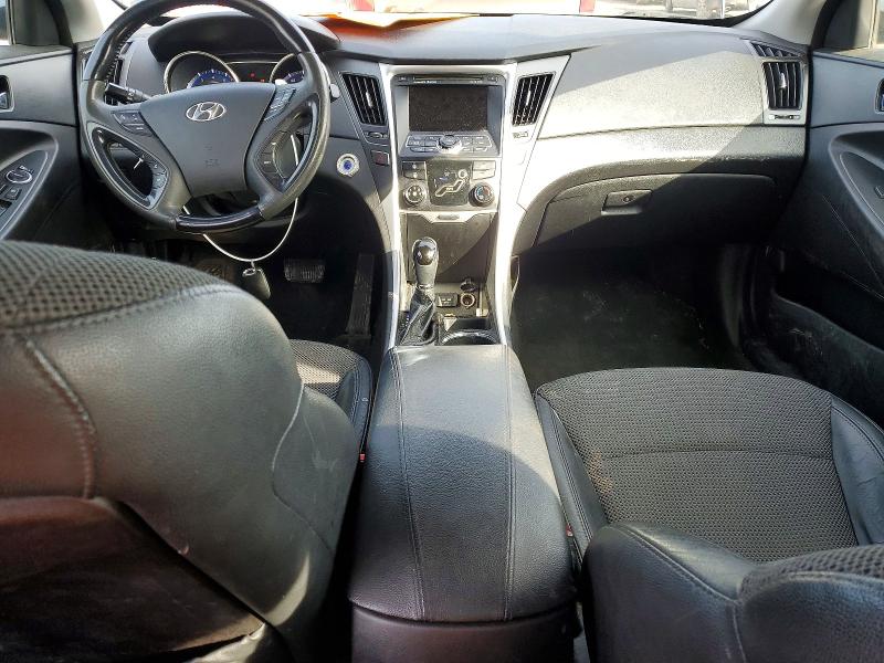 Photo 8 from auction – 2011 HYUNDAI SONATA with VIN 5NPEC4AC6BH291428