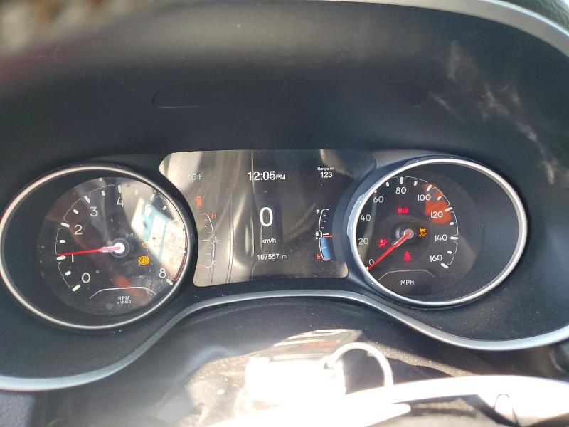 Photo 9 from auction – 2018 JEEP COMPASS with VIN 3C4NJDBB8JT117483