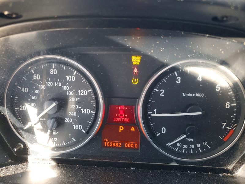 Photo 9 from auction – 2014 BMW X1 with VIN WBAVL1C54EVY20583