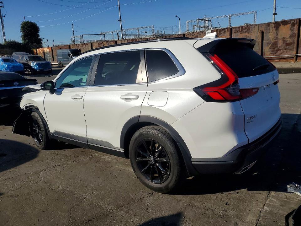 Photo 2 from auction – 2023 HONDA CR-V with VIN 7FARS5H58PE004568
