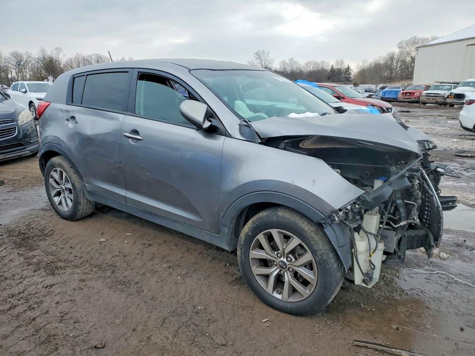 Photo 4 from auction – 2016 KIA SPORTAGE with VIN KNDPB3AC2G7837756