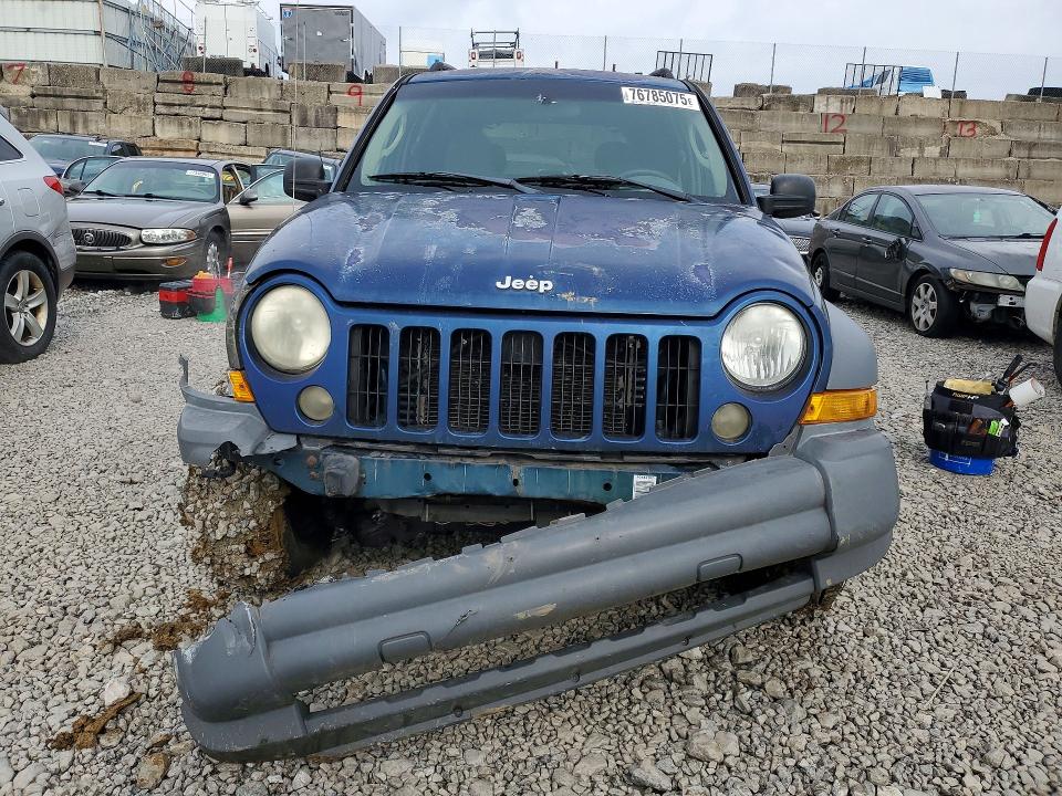 Photo 5 from auction – 2005 JEEP LIBERTY with VIN 1J4GL48K35W683362