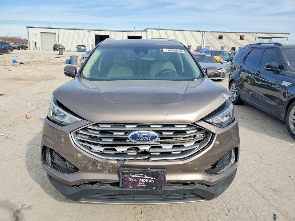 Photo 5 from auction – 2019 FORD EDGE with VIN 2FMPK3J93KBC64818