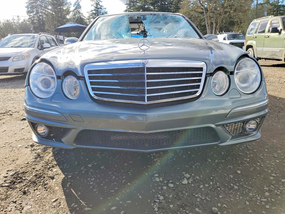 Photo 5 from auction – 2004 MERCEDES-BENZ E with VIN WDBUF65J94A452841