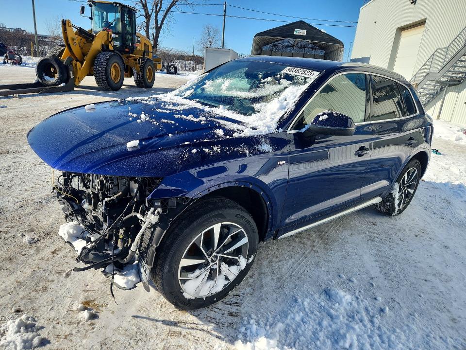 AUDI Q5 2021 with VIN WA1EAAFY6M2053764 - Photo from auction