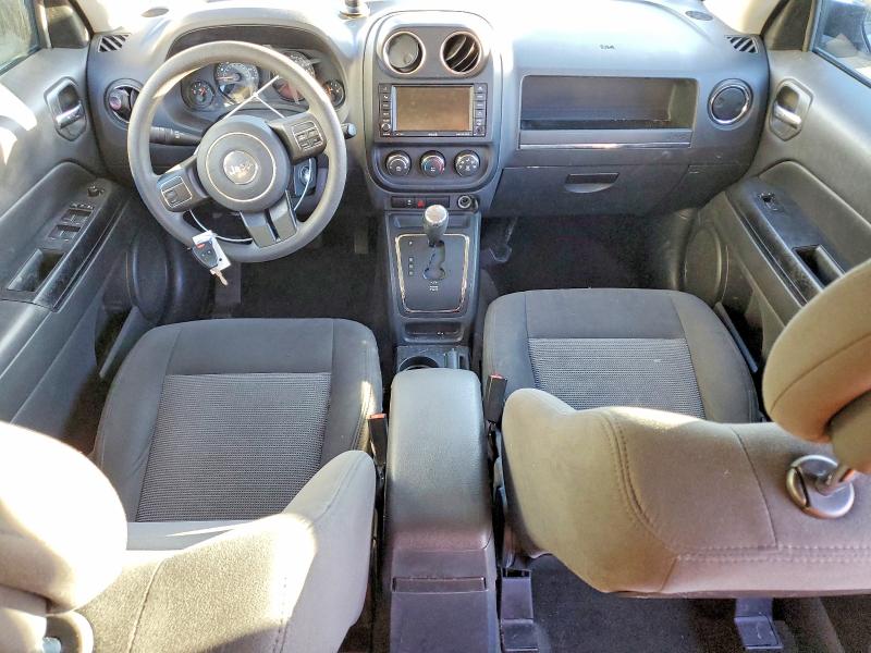 Photo 8 from auction – 2017 JEEP PATRIOT with VIN 1C4NJPBB2HD166535
