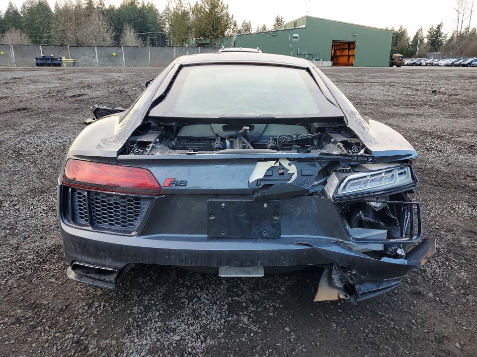Photo 6 from auction – 2018 AUDI R8 with VIN WUABAAFX7J7902446