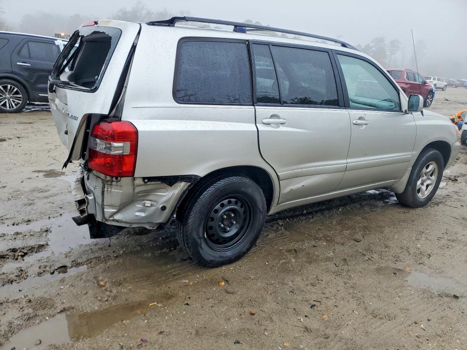 Photo 3 from auction – 2006 TOYOTA HIGHLANDER with VIN JTEGD21A160144909