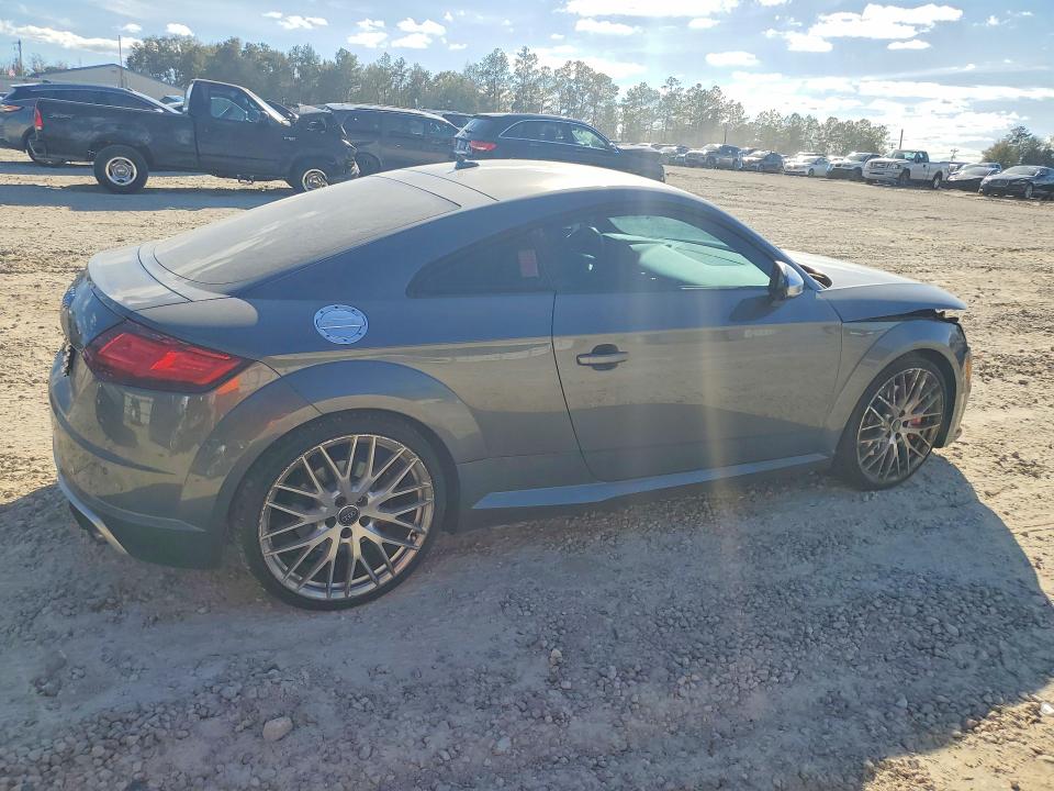 Photo 3 from auction – 2018 AUDI TTS with VIN TRUC1AFV5J1014447