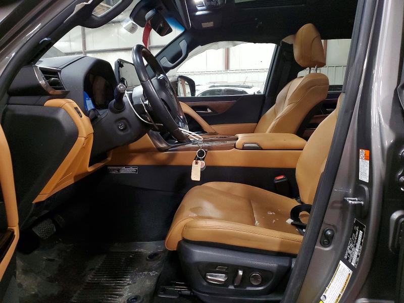 Photo 7 from auction – 2022 LEXUS LX with VIN JTJGB7CX6N4008210