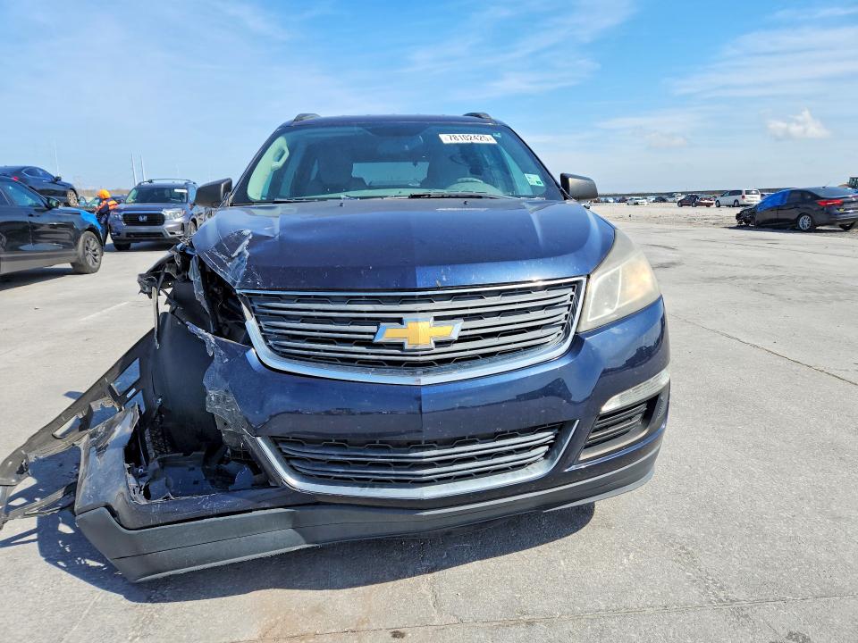 Фото 5 с аукциона – 2017 CHEVROLET TRAVERSE с VIN 1GNKRFKD0HJ266777