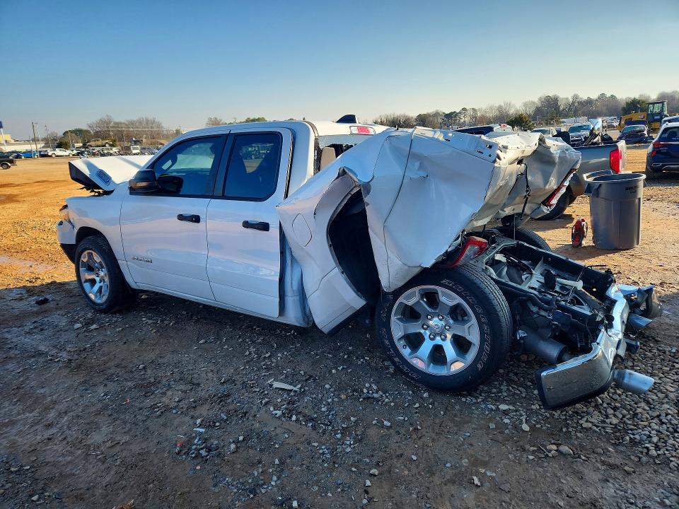 Photo 2 from auction – 2024 RAM 1500 BIG H with VIN 1C6RREBT1RN100391