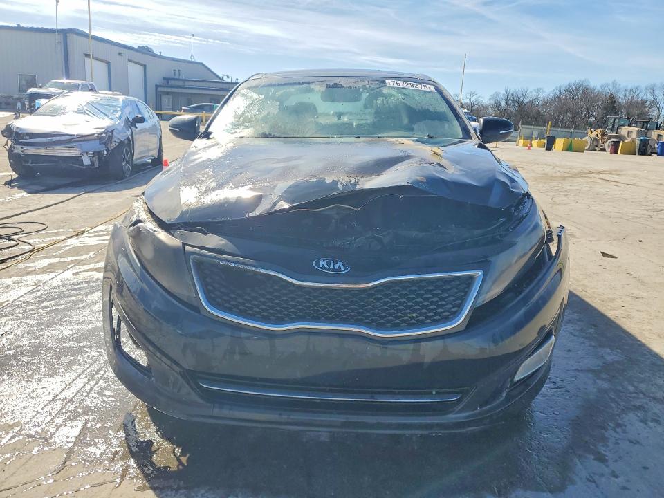 Photo 5 from auction – 2014 KIA OPTIMA with VIN 5XXGR4A6XEG318969