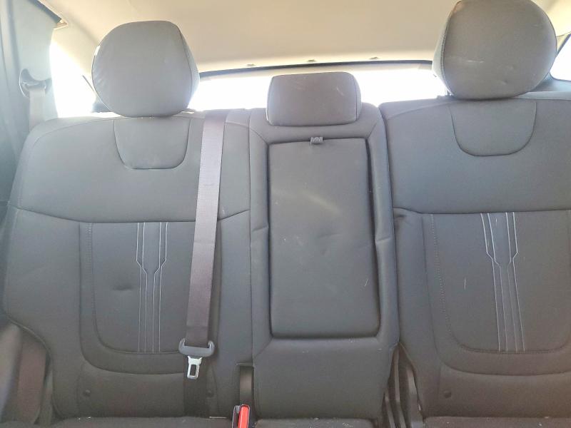 Photo 10 from auction – 2023 HYUNDAI TUCSON with VIN 5NMJB3AE3PH214968
