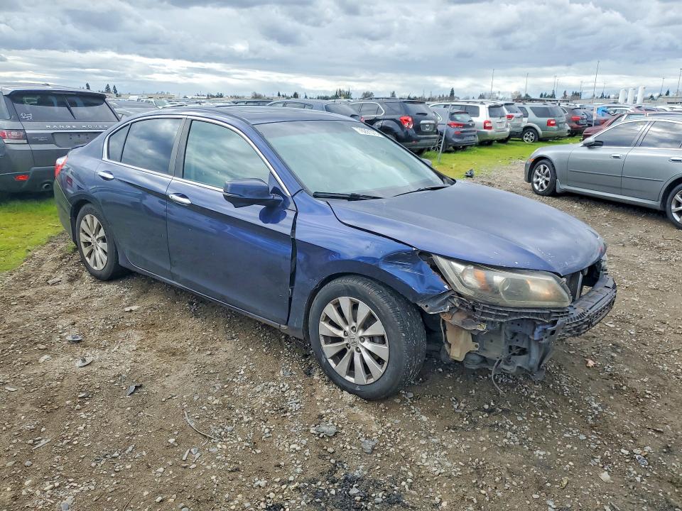 Photo 4 from auction – 2013 HONDA ACCORD with VIN 1HGCR2F7XDA119971