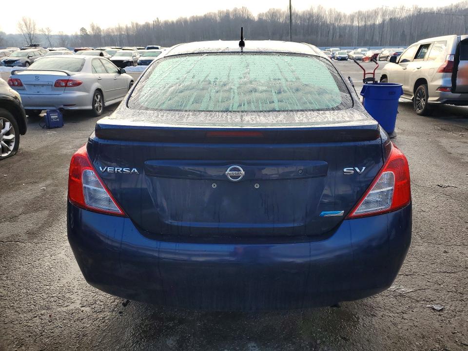 Foto 6 de la subasta – 2012 NISSAN VERSA S con VIN 3N1CN7AP7CL826714