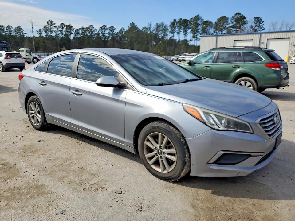 Photo 4 from auction – 2016 HYUNDAI SONATA with VIN 5NPE24AFXGH349402