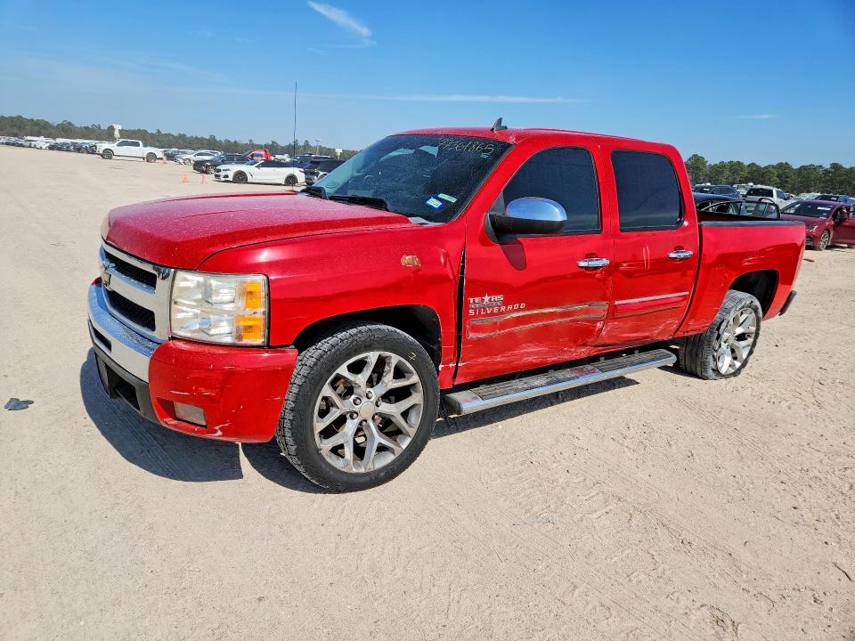 CHEVROLET SILVERADO 2011 with VIN 3GCPCSE03BG331986 - Photo from auction