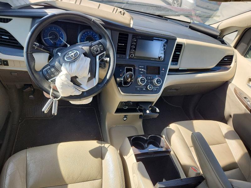 Photo 8 from auction – 2020 TOYOTA SIENNA with VIN 5TDYZ3DC0LS079539