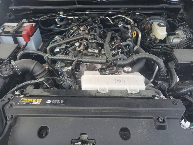 Photo 12 from auction – 2025 TOYOTA 4RUNNER with VIN JTEVA5BR0S5043525