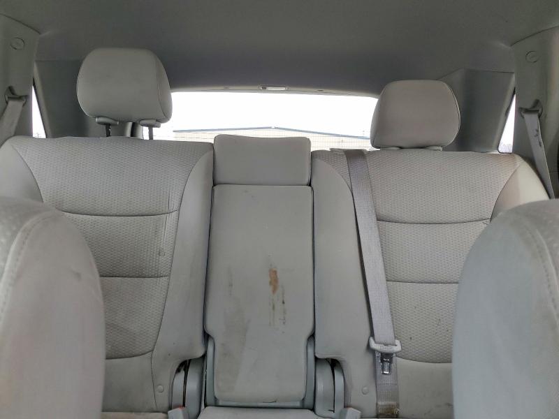 Photo 10 from auction – 2013 KIA SORENTO with VIN 5XYKT3A68DG367328