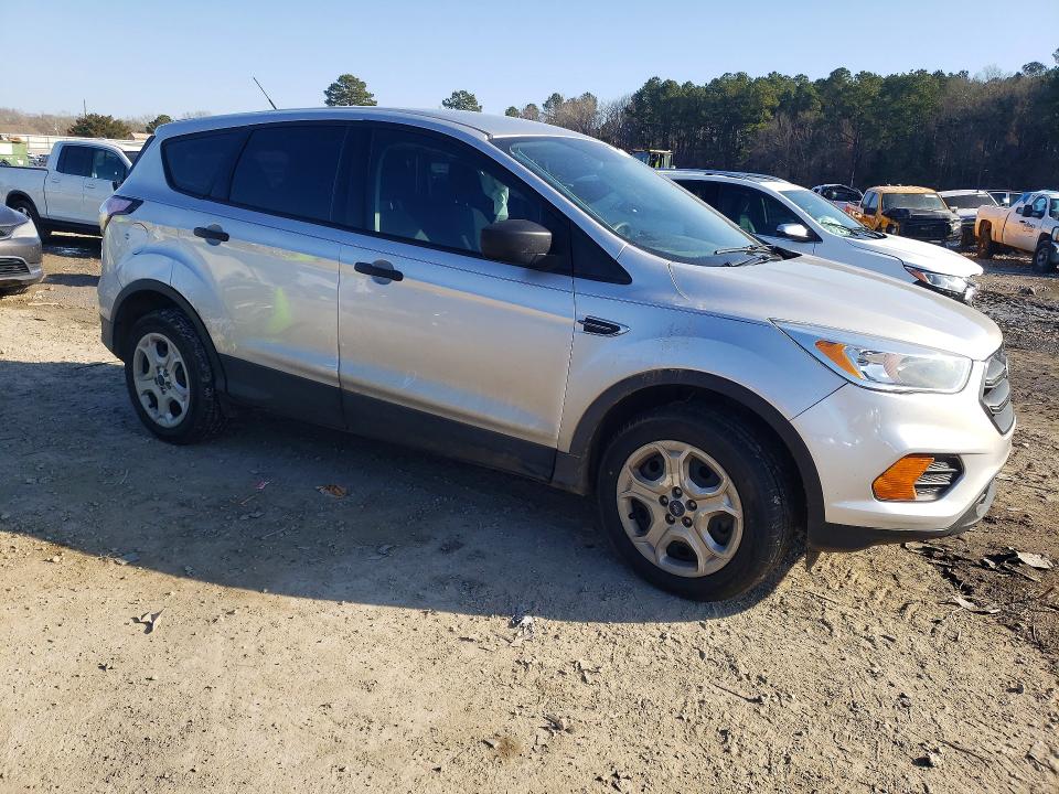 Фото 4 с аукциона – 2017 FORD ESCAPE с VIN 1FMCU0F75HUE97469