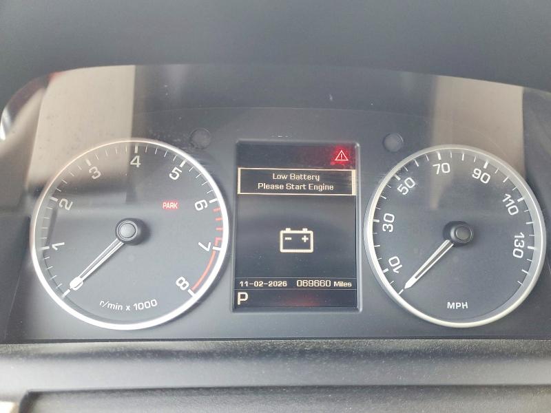 Photo 9 from auction – 2016 LAND ROVER LR4 with VIN SALAG2V62GA784140