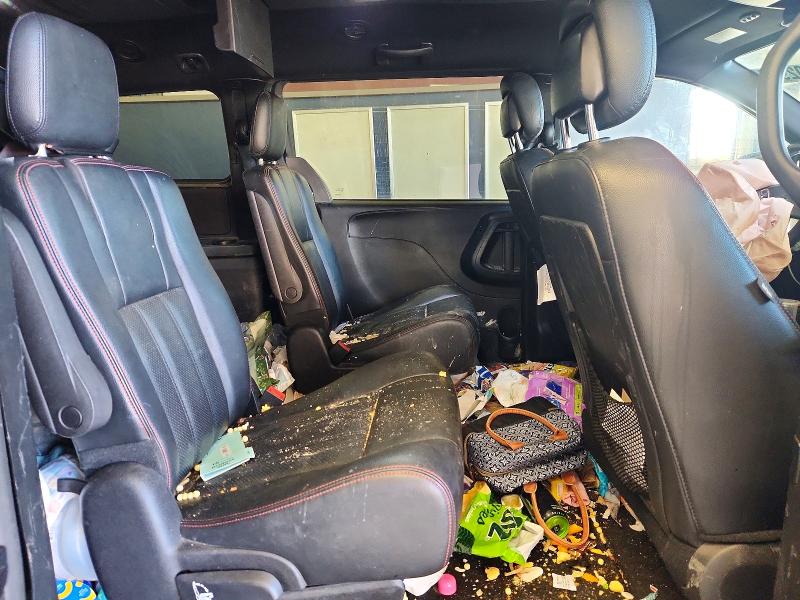 Photo 11 from auction – 2016 DODGE GRAND CARAVAN with VIN 2C4RDGEG0GR217266