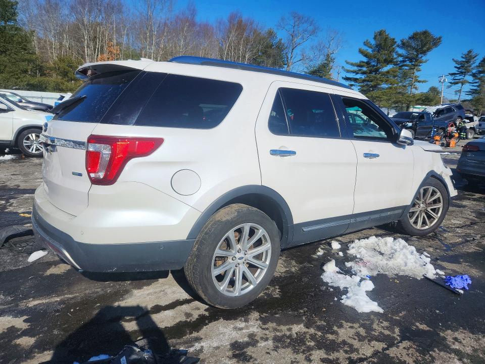 Photo 3 from auction – 2017 FORD EXPLORER with VIN 1FM5K8FH5HGB05000